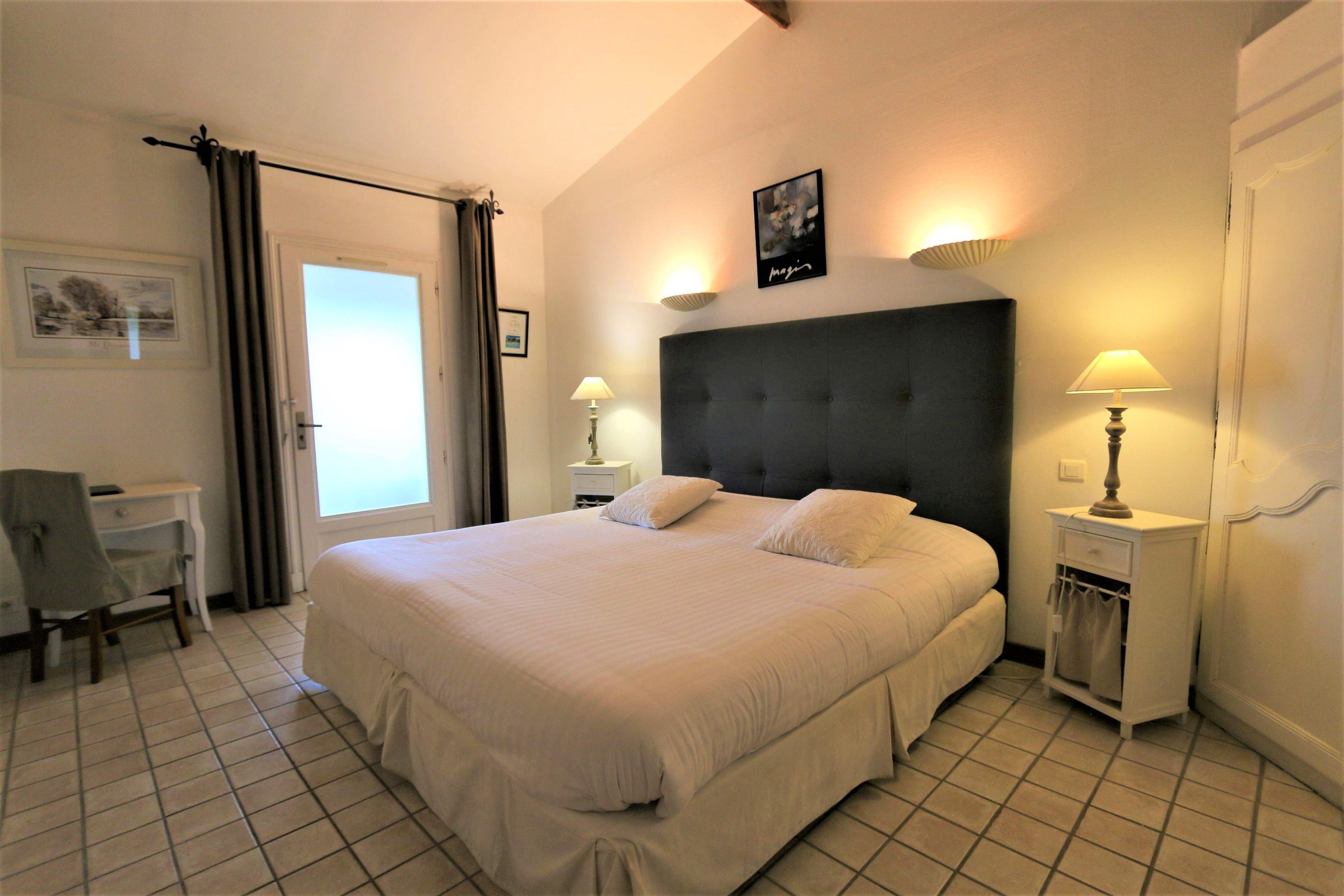 Hotel De La Ferme Lamy Meyrals エクステリア 写真