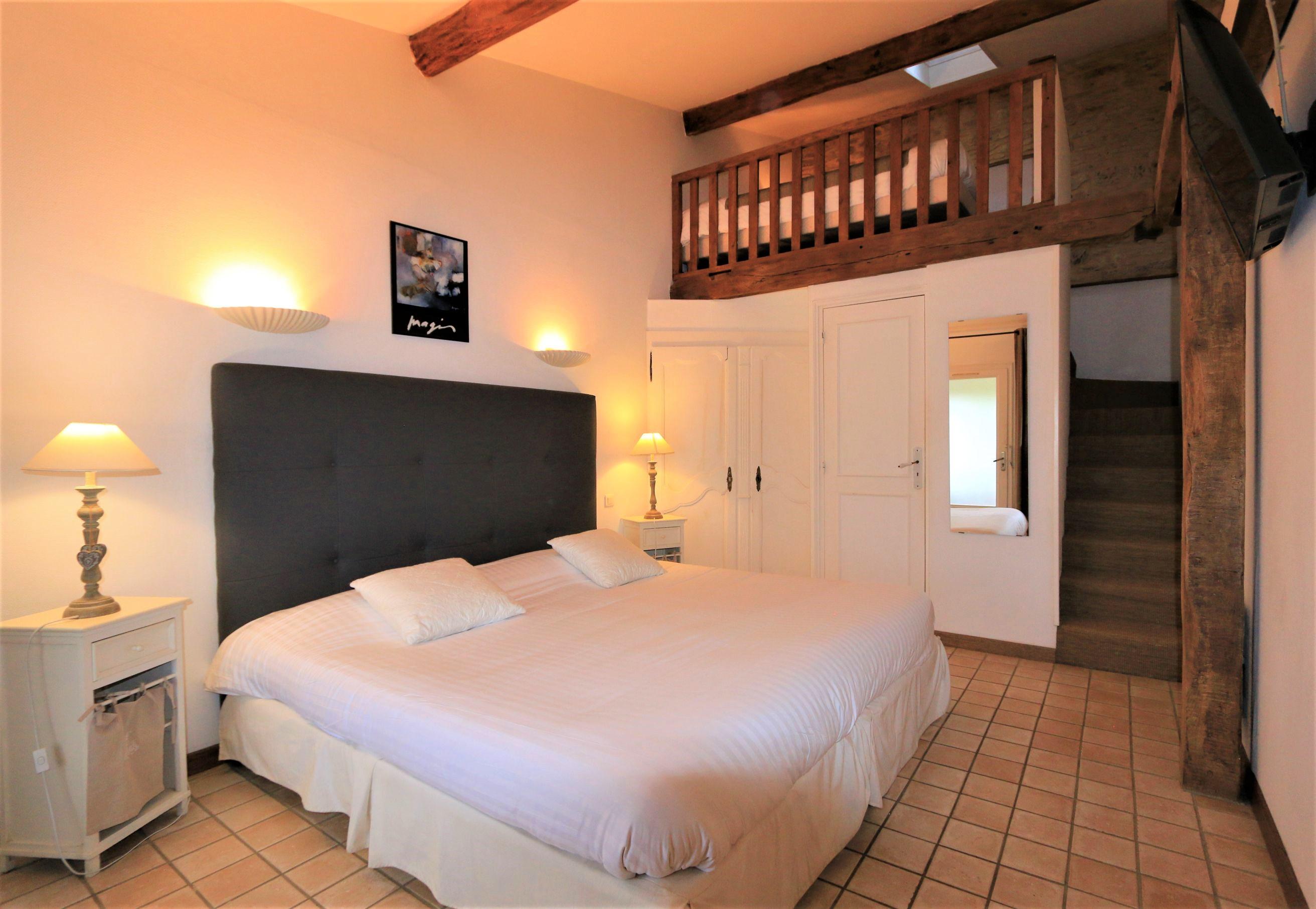 Hotel De La Ferme Lamy Meyrals エクステリア 写真