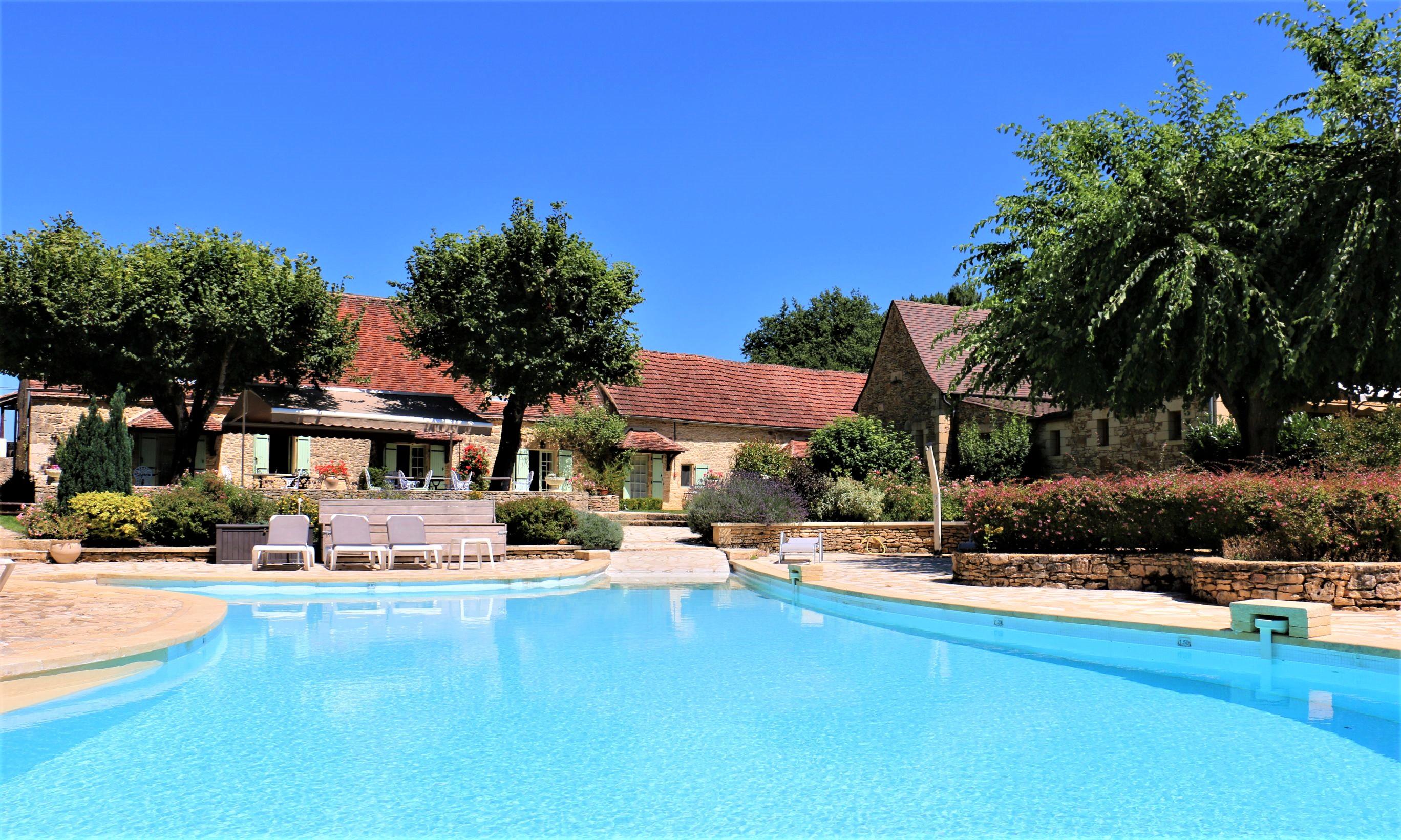 Hotel De La Ferme Lamy Meyrals エクステリア 写真