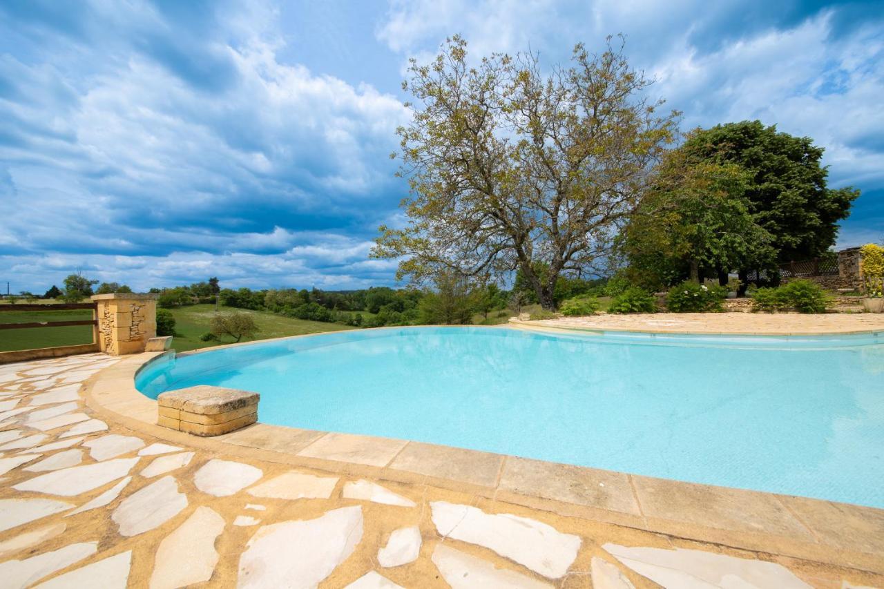 Hotel De La Ferme Lamy Meyrals エクステリア 写真