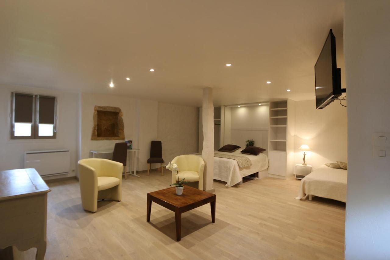 Hotel De La Ferme Lamy Meyrals エクステリア 写真
