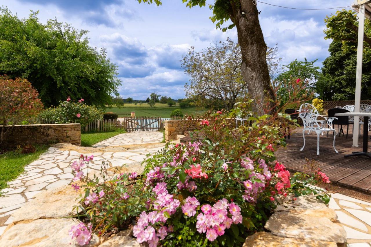 Hotel De La Ferme Lamy Meyrals エクステリア 写真